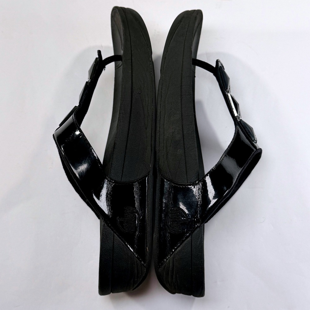 FitFlop Pietra Thong Sandal Womens 10 Black Patent Leather Crystal Wedge Comfort - Picture 9 of 13
